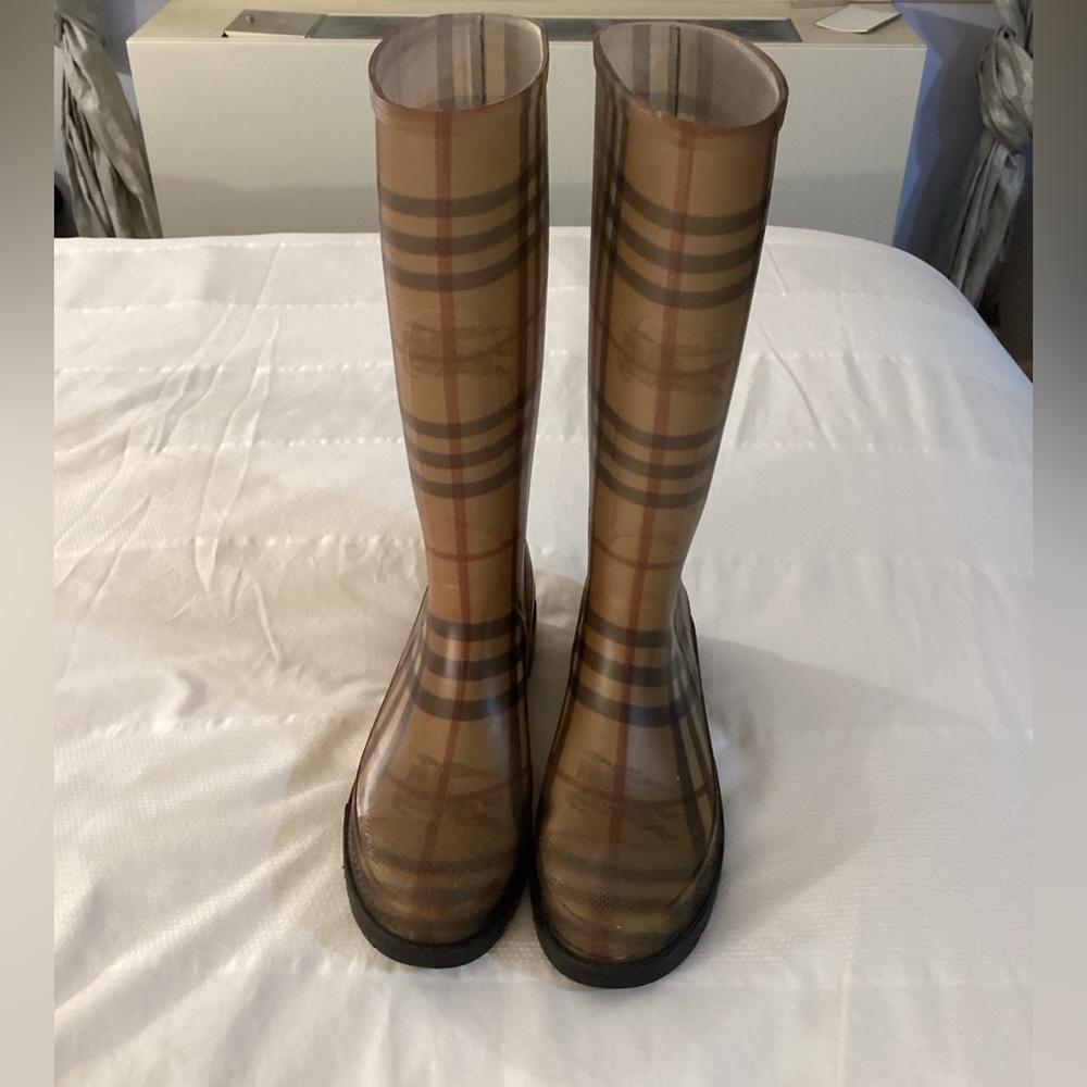Burberry Haymarket Check Pattern Rubber Rain Boots